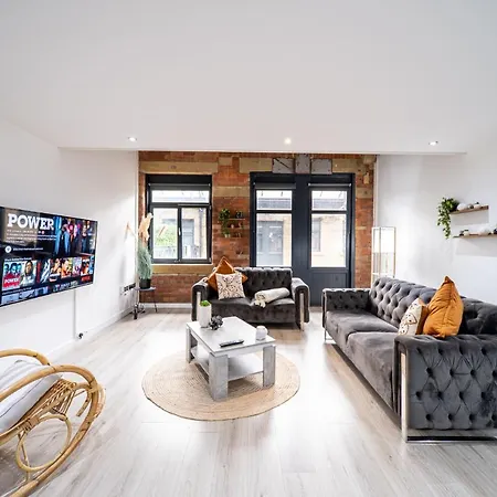 Exclusive 2 Bedroom Penthouse In Bradford City Centre Exterior photo