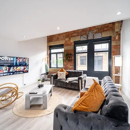 Exclusive 2 Bedroom Penthouse In Bradford City Centre Exterior photo