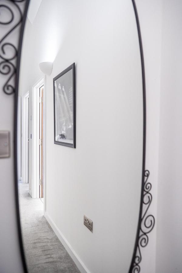 Exclusive 2 Bedroom Penthouse In Bradford Centre Apartment *