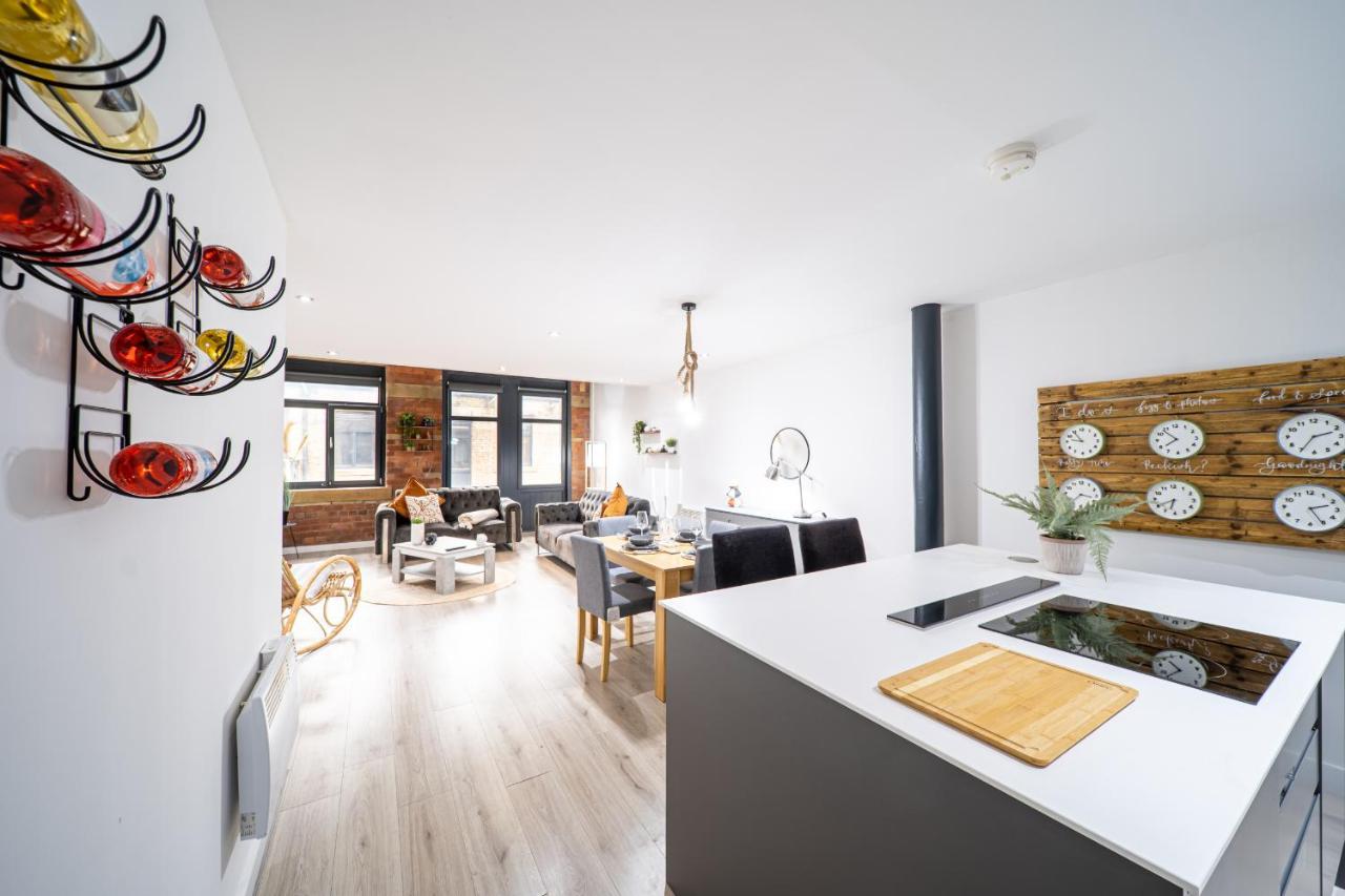 Exclusive 2 Bedroom Penthouse In Bradford Centre